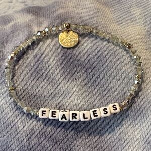 PRELOVED Little Words Project Beaded FEARLESS Bracelet w/ clear and gold beads